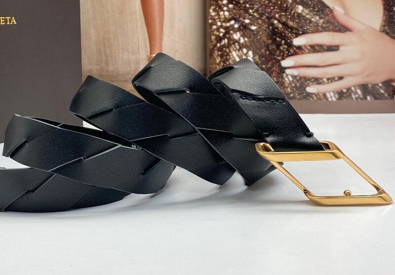 Женский ремень Bottega Veneta женский кожа черный 20934