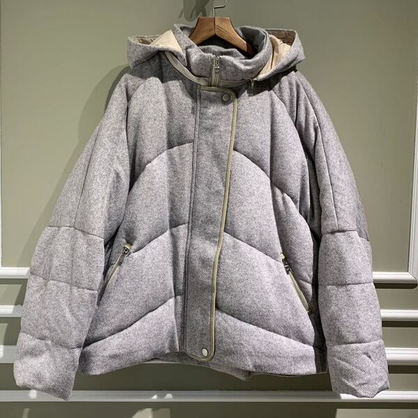 Куртка Loro Piana женский бежевый 38533