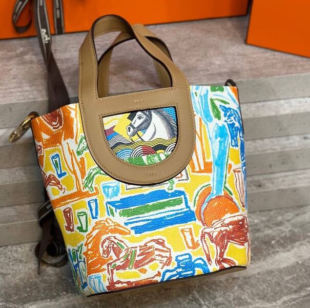 Сумка Hermès женский кожа бежевый 110780