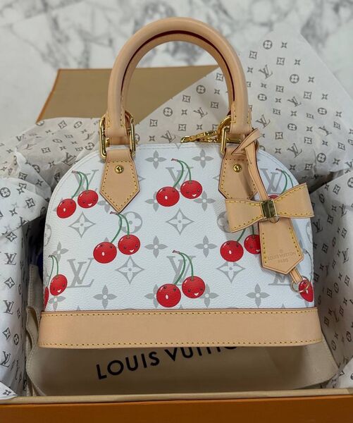Сумка Louis Vuitton женский кожа белый 191312