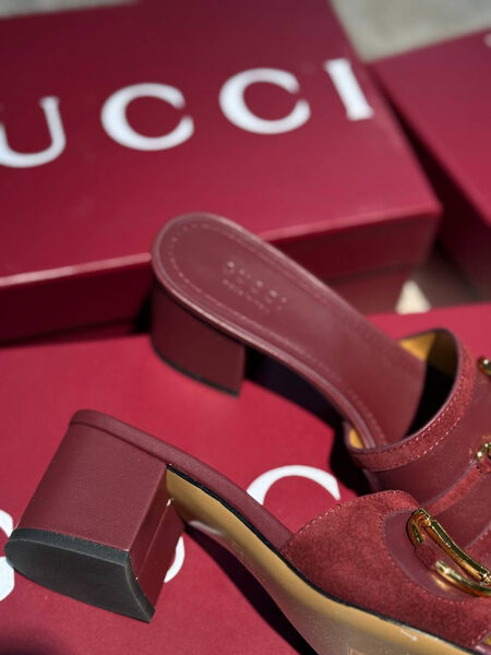 Шлепки Gucci женский кожа бордовый 190850-2