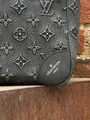 Мужской рюкзак Louis Vuitton мужской кожа черный 134333-5