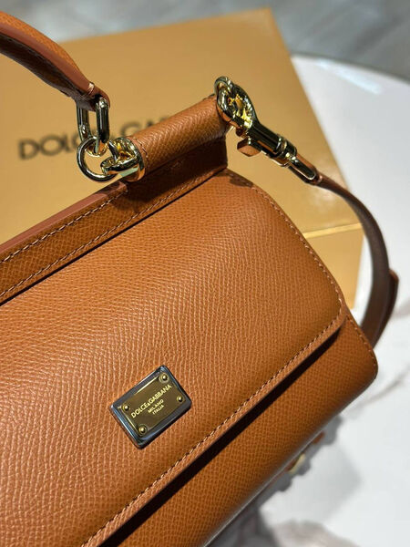 Сумка Dolce & Gabbana женский кожа бежевый 174224-5