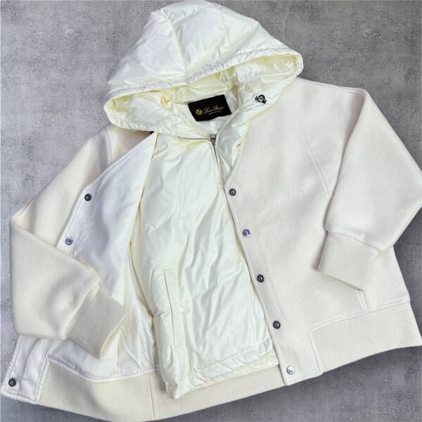 Куртка Loro Piana женский белый 158974-2