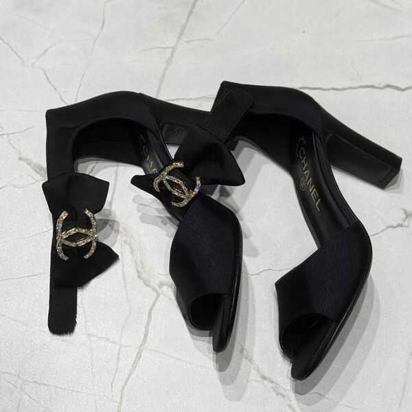 Босоножки Dolce & Gabbana женский текстиль черный 172743-3