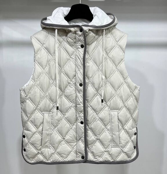 Жилет Brunello Cucinelli женский белый 95453