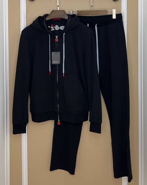 Мужской костюм Kiton мужской черный 135929