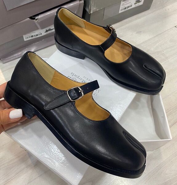 Туфли Maison Margiela женский кожа черный 121740