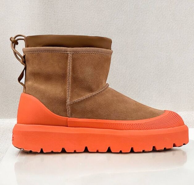 Угги Ugg Classic Mini Weather Hybrid женский замша бежевый 165204