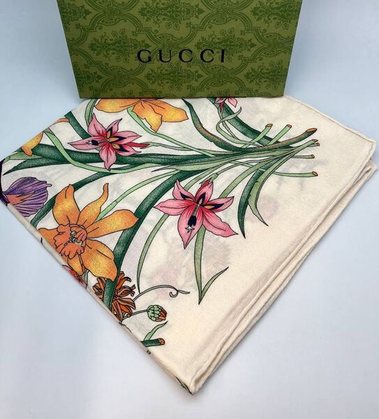 Платок Gucci женский кашемир белый 197786