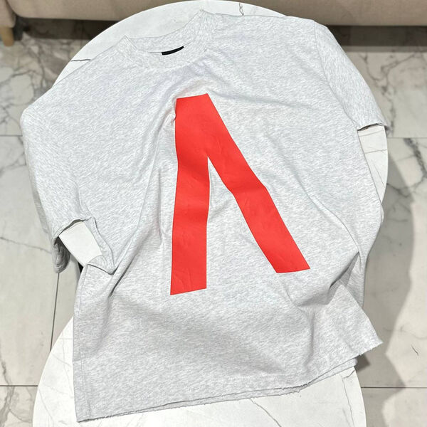 Футболка Balenciaga женский графитовый 143213