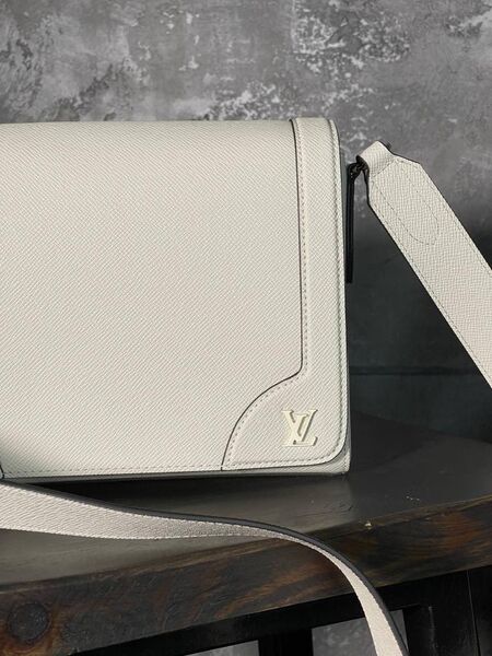 Мужская сумка мессенджер Louis Vuitton мужской кожа белый 42923-7