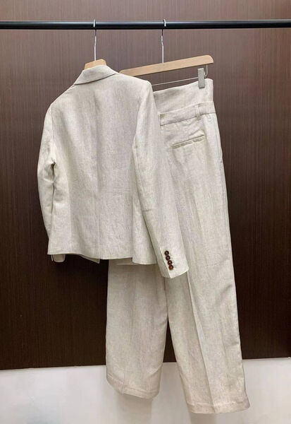 Костюм Brunello Cucinelli женский бежевый 151129-2