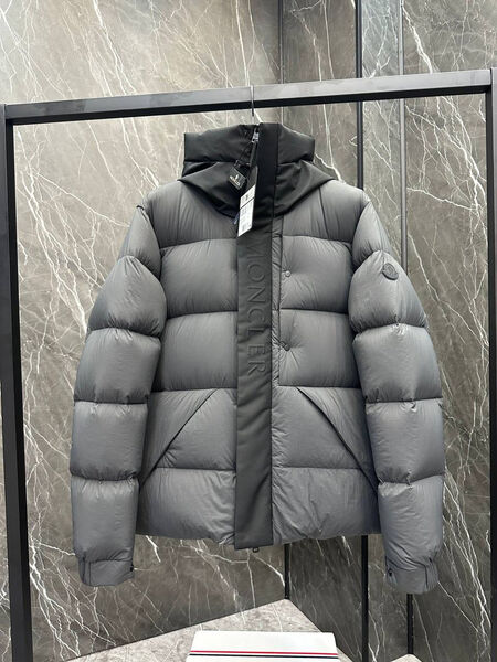 Мужской пуховик Moncler мужской графитовый 201795-7