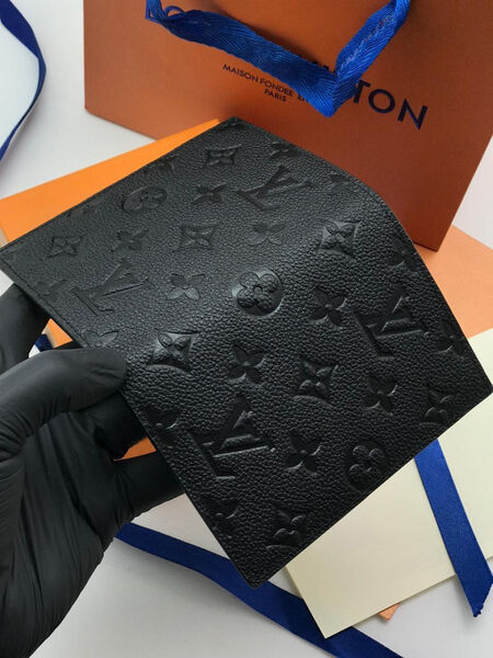 Мужская обложка на паспорт Louis Vuitton мужской кожа черный 107699-3