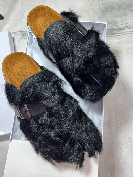 Мюли Maison Margiela женский кожа черный 163799