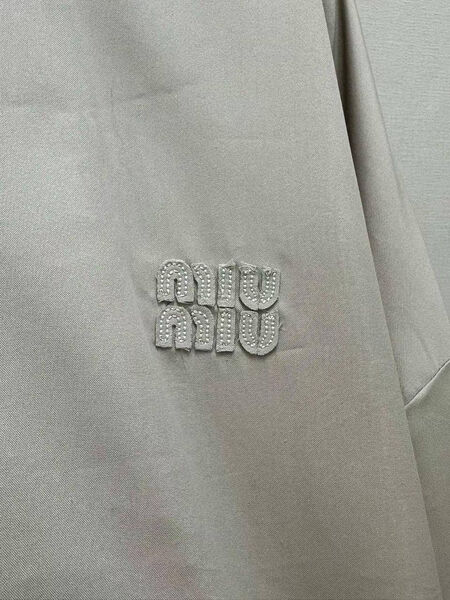Ветровка Miu Miu женский графитовый 194114-4
