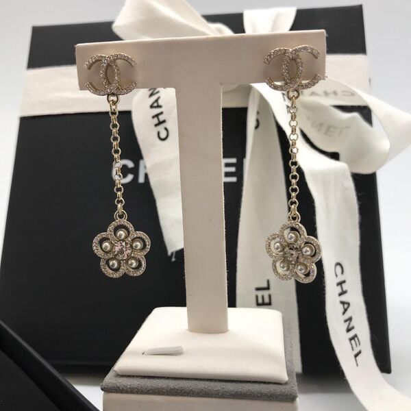 Серьги Chanel 70567