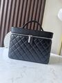 Косметичка Chanel женский кожа swift черный,коричневый 154954
