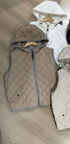 Жилет Brunello Cucinelli женский бежевый 156960-4