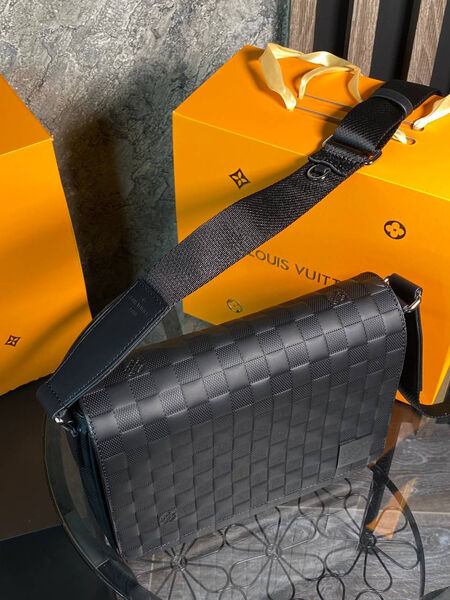 Мужская сумка мессенджер Louis Vuitton мужской кожа черный 129945-4