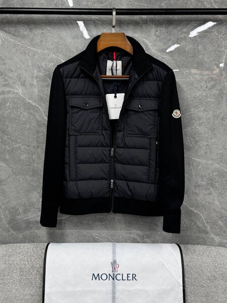 Мужская куртка Moncler мужской черный 200976-3