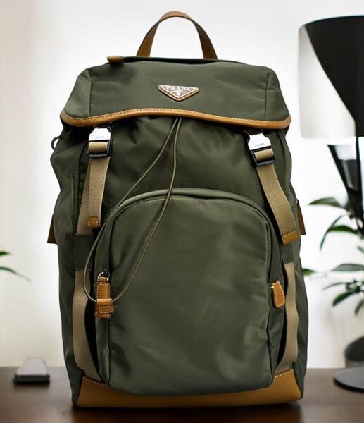 Мужской рюкзак Prada мужской нейлон болотный 167088