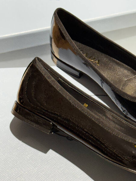 Балетки Prada женский кожа черный 173657-2
