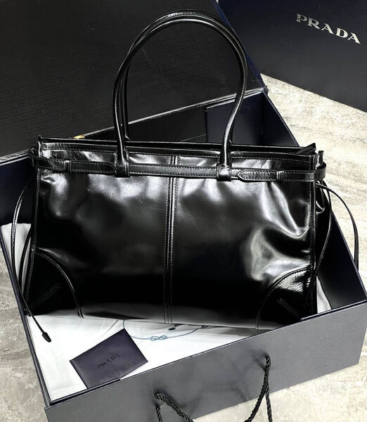 Сумка Prada женский кожа черный 133279-3