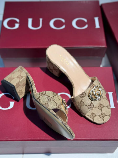 Шлепки Gucci женский текстиль бежевый 189856-2