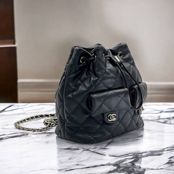 Сумка Chanel женский кожа черный 149778-6
