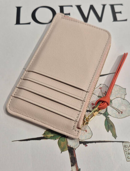 Картхолдер Loewe женский кожа бежевый 186089-2