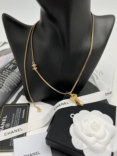 Подвеска Chanel золотой 175337