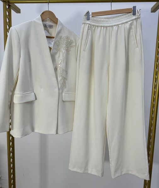 Костюм Brunello Cucinelli женский белый 172286