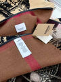 Пончо Burberry женский бежевый 125678-5
