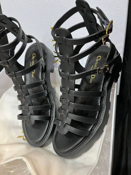 Босоножки Christian Dior женский кожа черный 155617-4