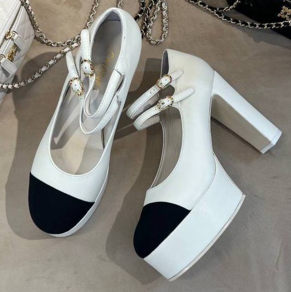 Туфли Chanel женский кожа белый 191186