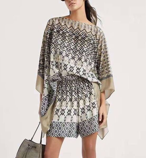 Костюм Brunello Cucinelli женский графитовый 154909
