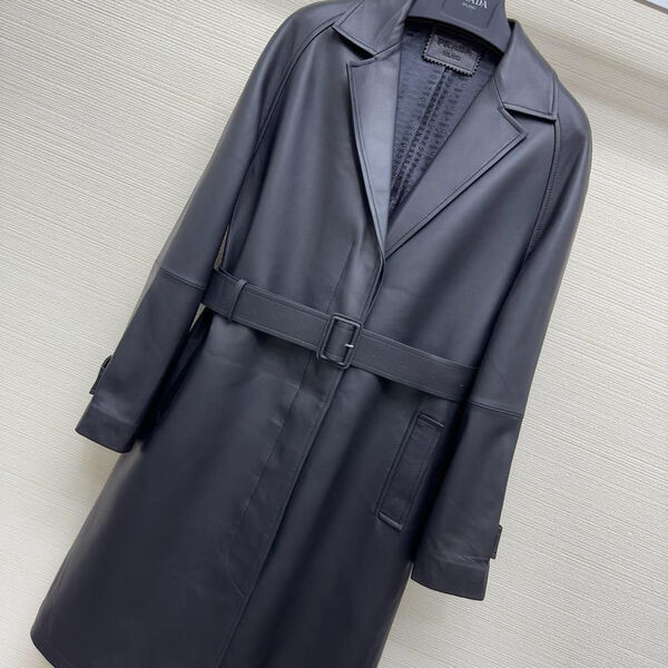 Плащ Prada женский кожа черный 125630-2