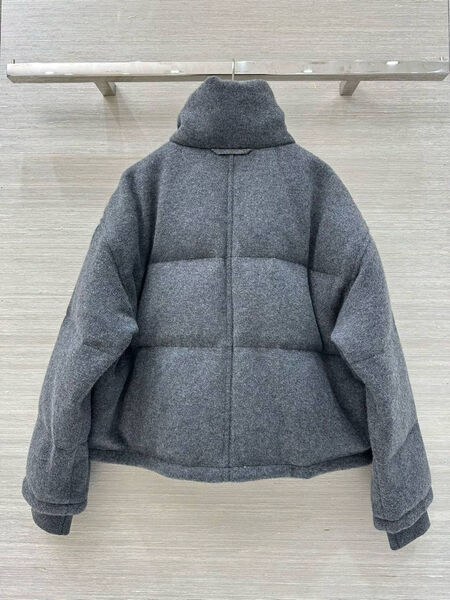 Пуховик Brunello Cucinelli женский графитовый 199607-2