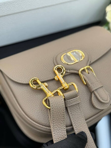 Сумка Christian Dior Bobby женский кожа бежевый 142000-5