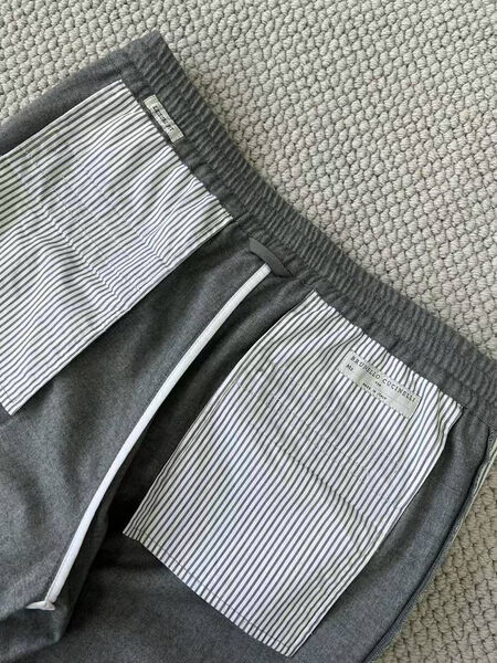 Мужские брюки Brunello Cucinelli мужской графитовый 174334-9
