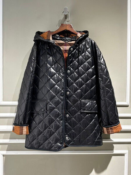 Куртка Burberry женский черный 99678-4