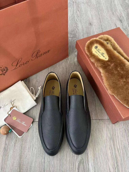Мужские лоферы Loro Piana мужской кожа черный 120895-4
