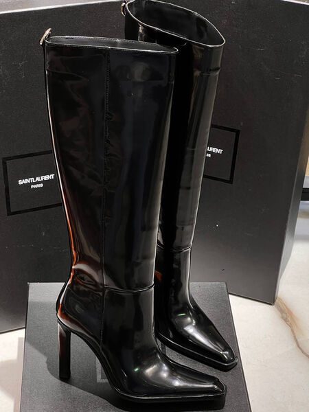 Сапоги Saint Laurent женский кожа черный 161784