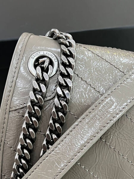 Сумка Saint Laurent Niki Medium женский кожа графитовый 160386-8