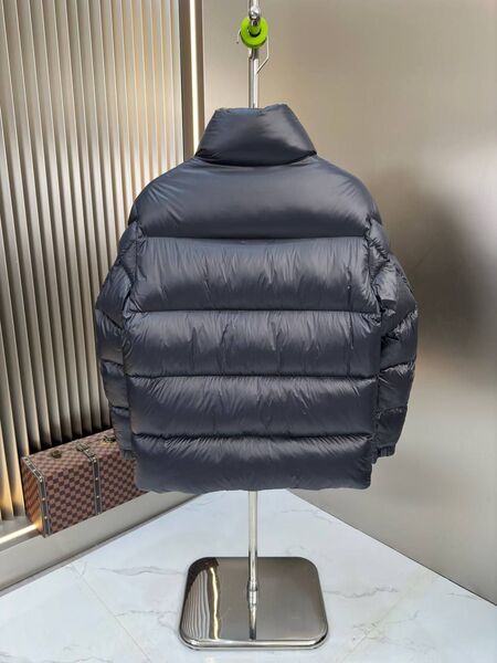 Moncler Tripiti пуховик мужской пух перо черный 2025172-5