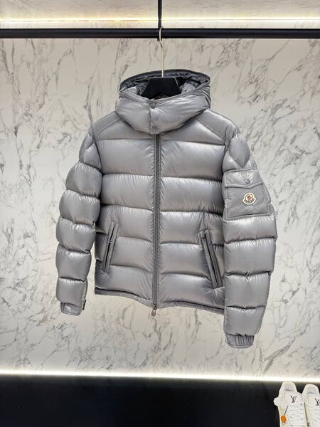 Moncler пуховик мужской графитовый 2025178-2