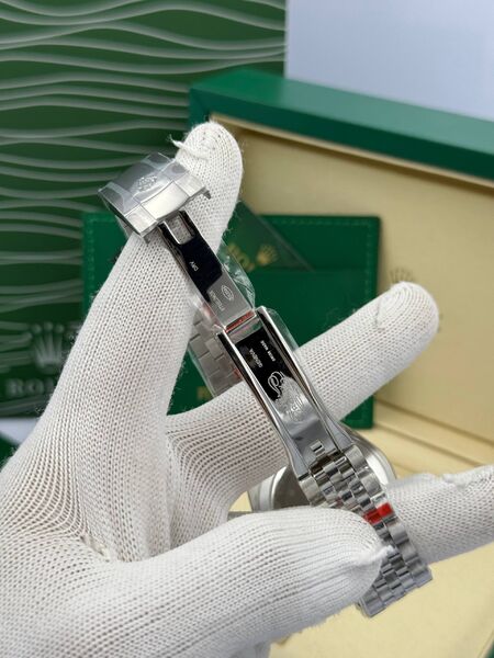 Rolex c6986854-1-4