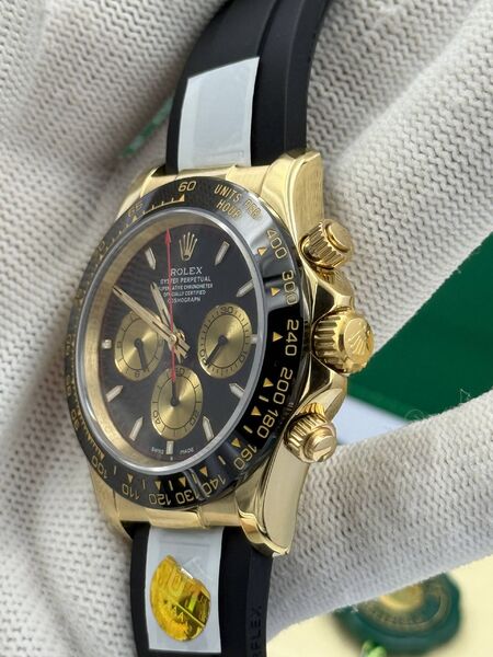 Rolex Daytona r6867447-1-3